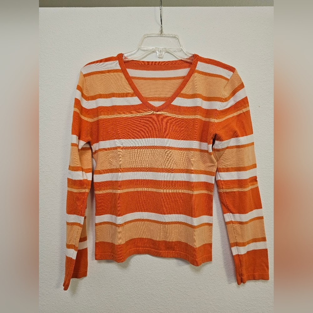 Xs orange sweater